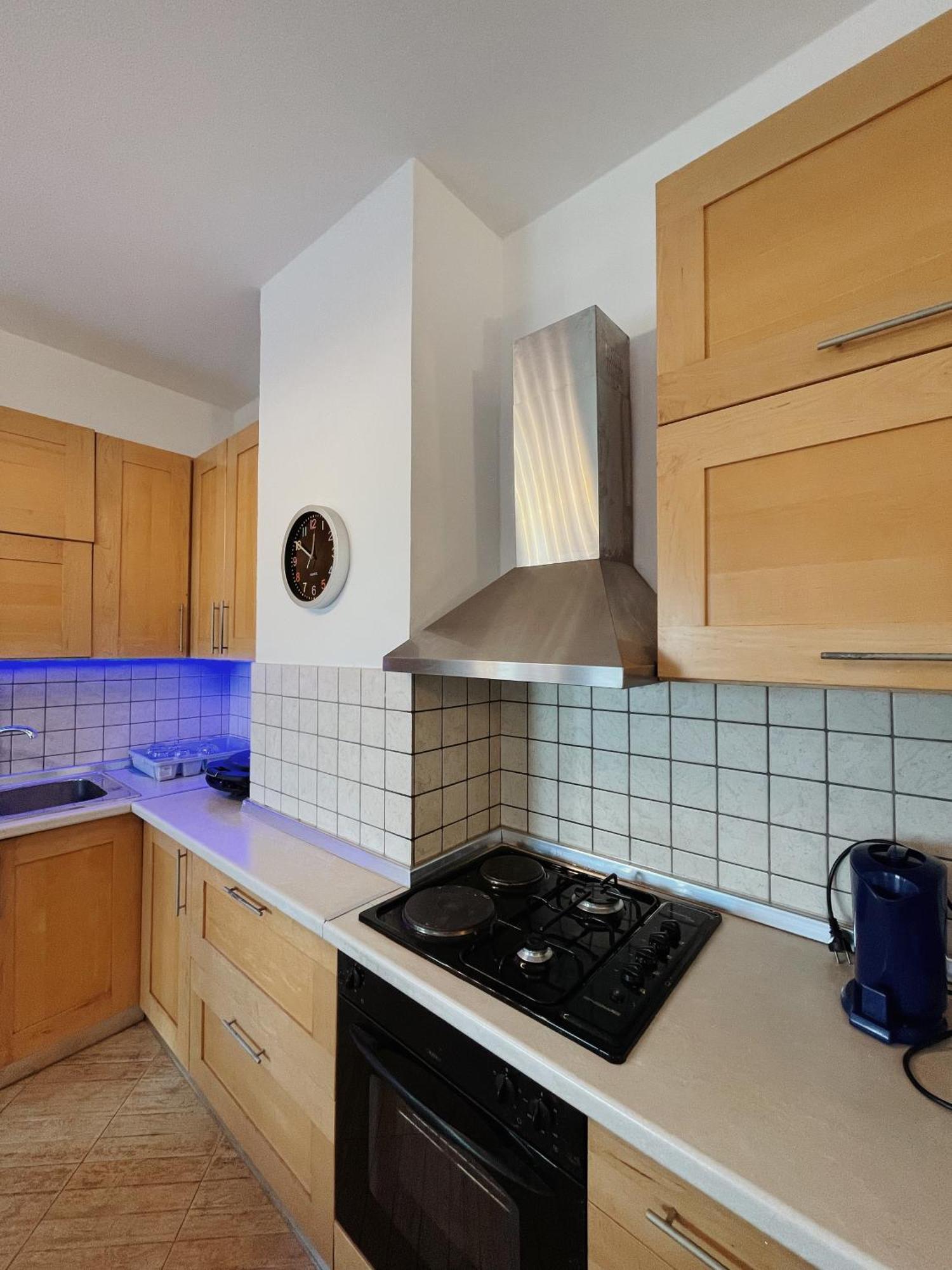 Lovely Apartment Tirana Exterior photo