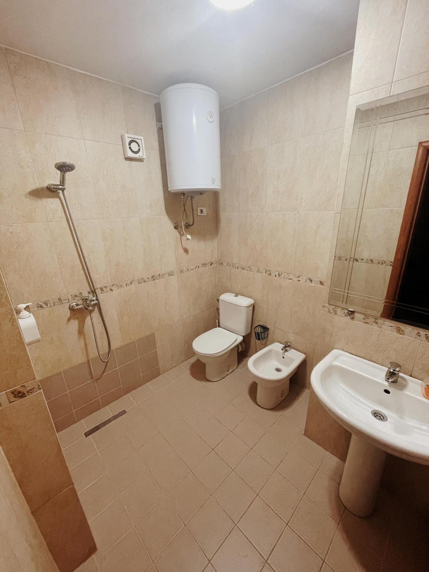 Lovely Apartment Tirana Exterior photo